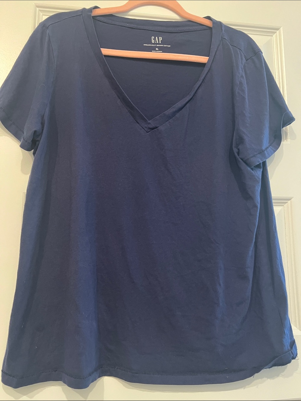 GAP Deep Navy V-Neck Short Sleeve Tee